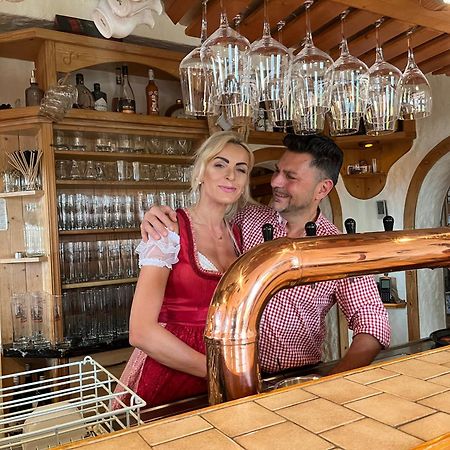 Hotel Alpenhof Markneukirchen Екстер'єр фото